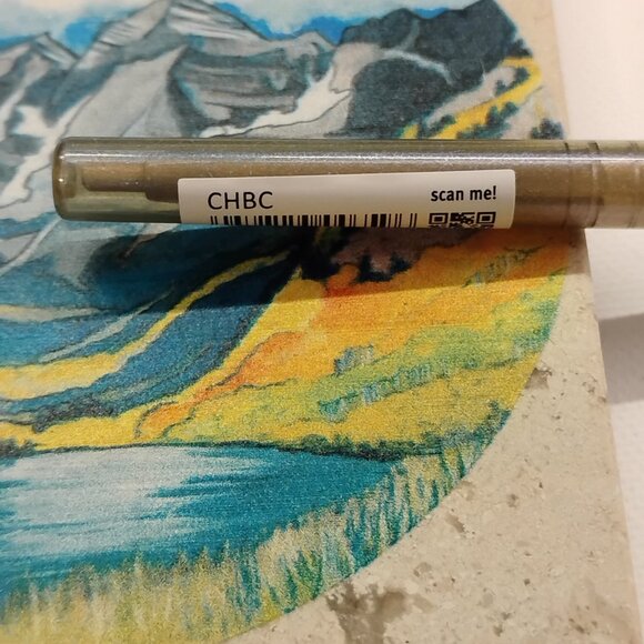 Essence Meta Glow Duo-Chrome Eye Pencil - 03 Galactic Chrome - Picture 6 of 9